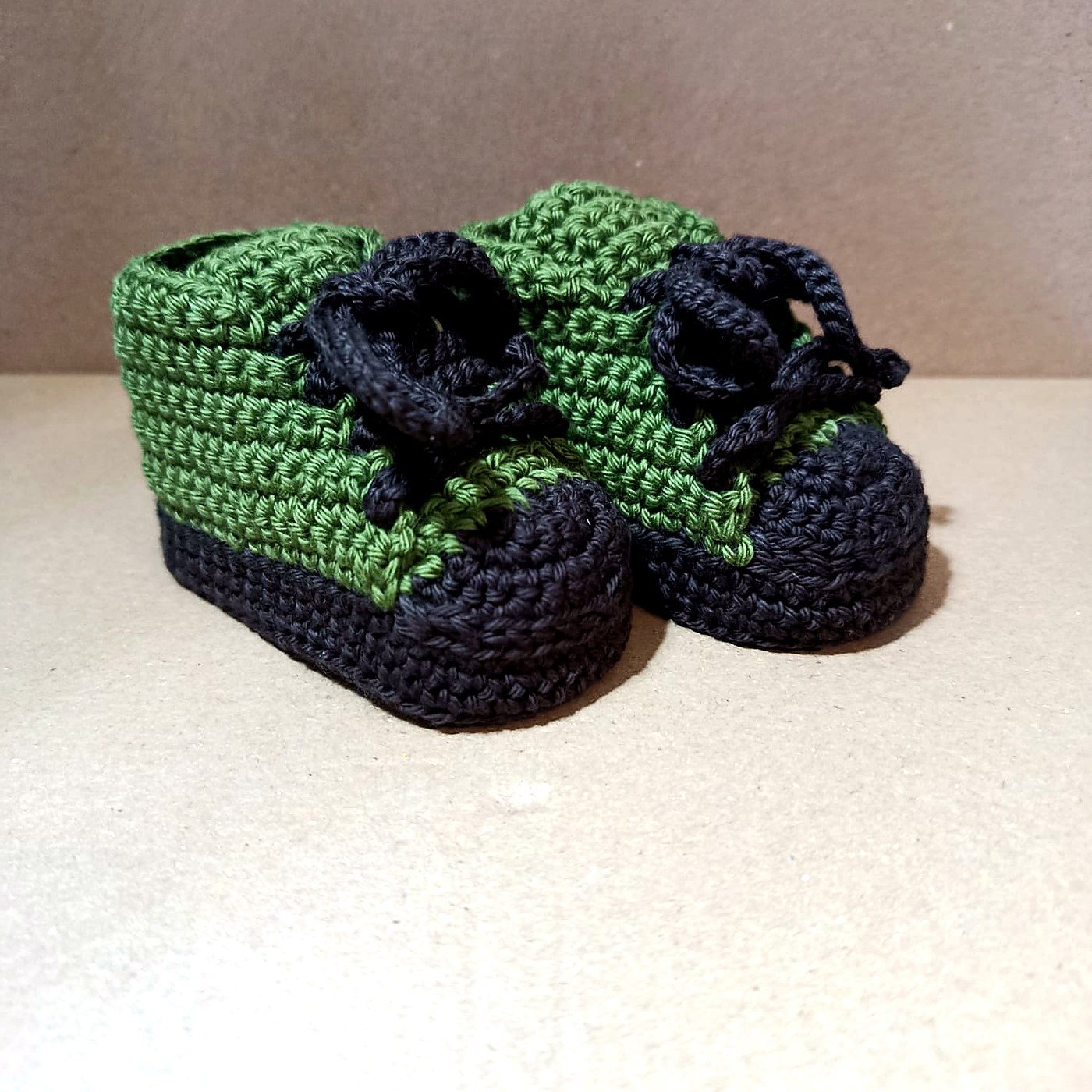 Bota Serie Chocolate artesanal en crochet - imagen 12
