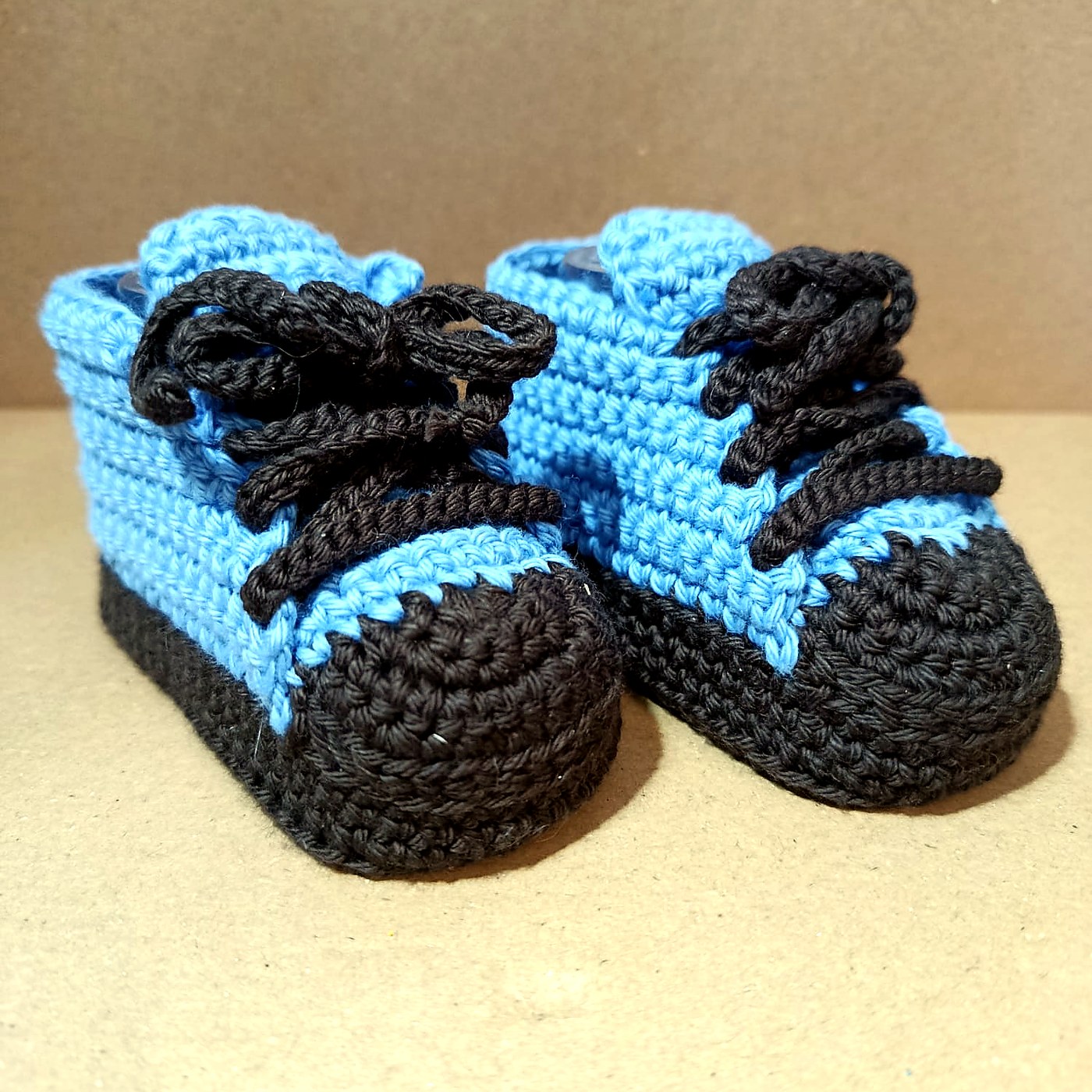 Bota Serie Chocolate artesanal en crochet - imagen 13